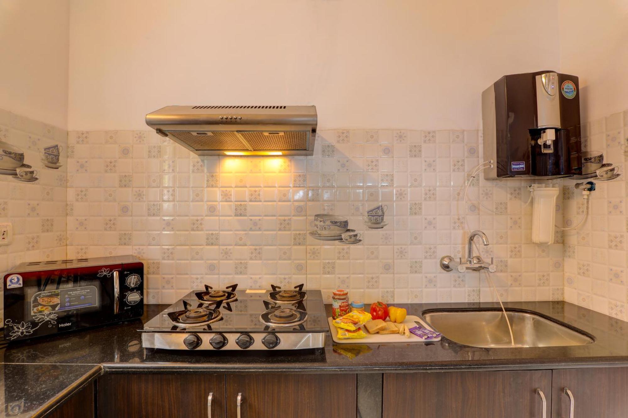 Ludo Private Pool Villa, Wifi-Caretaker-Parking, North Goa 바가 외부 사진